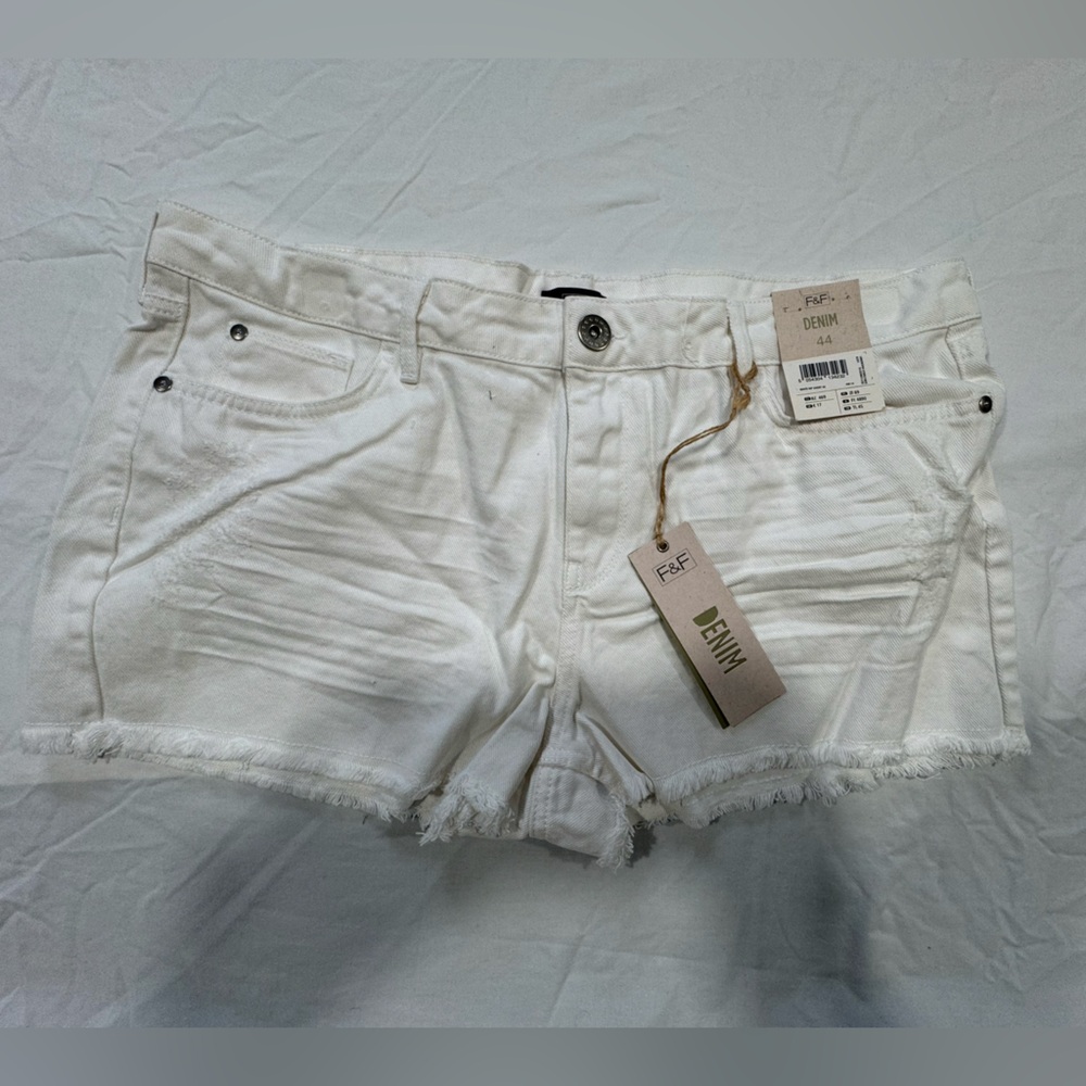 Women’s White Jean Shorts